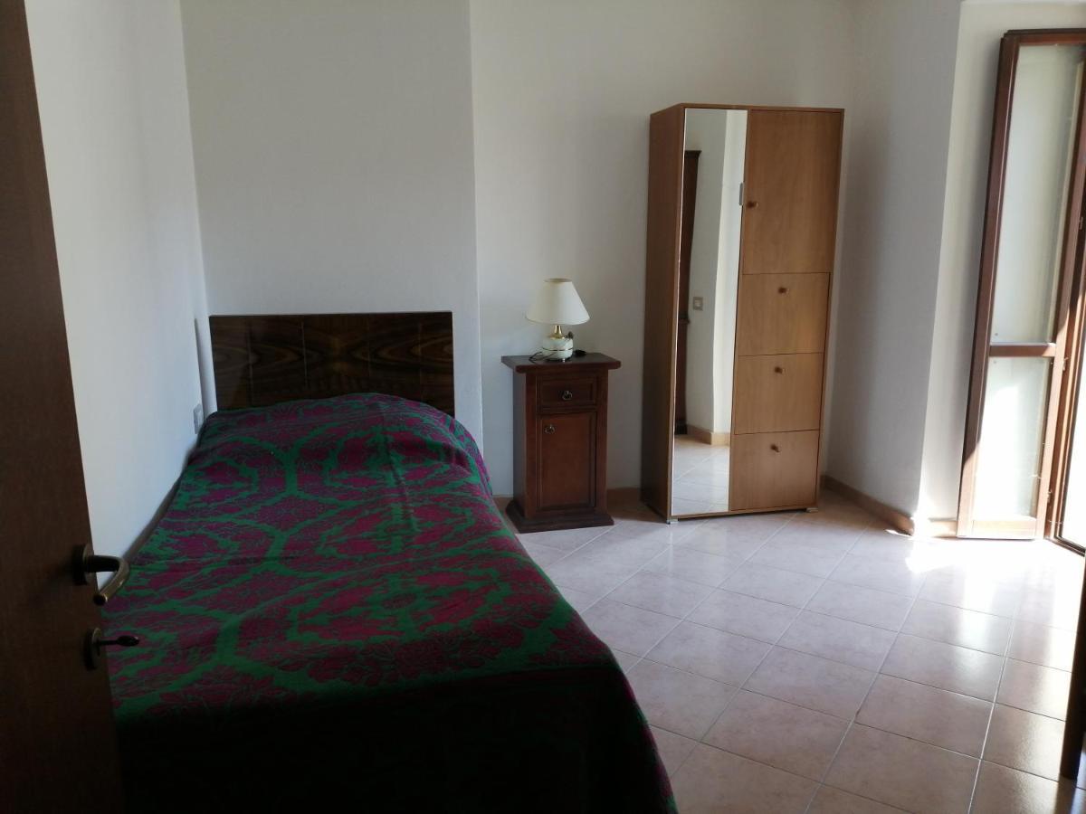 Mille Papaveri Rossi Casa Di Angela Serravalle di Chienti Exterior foto