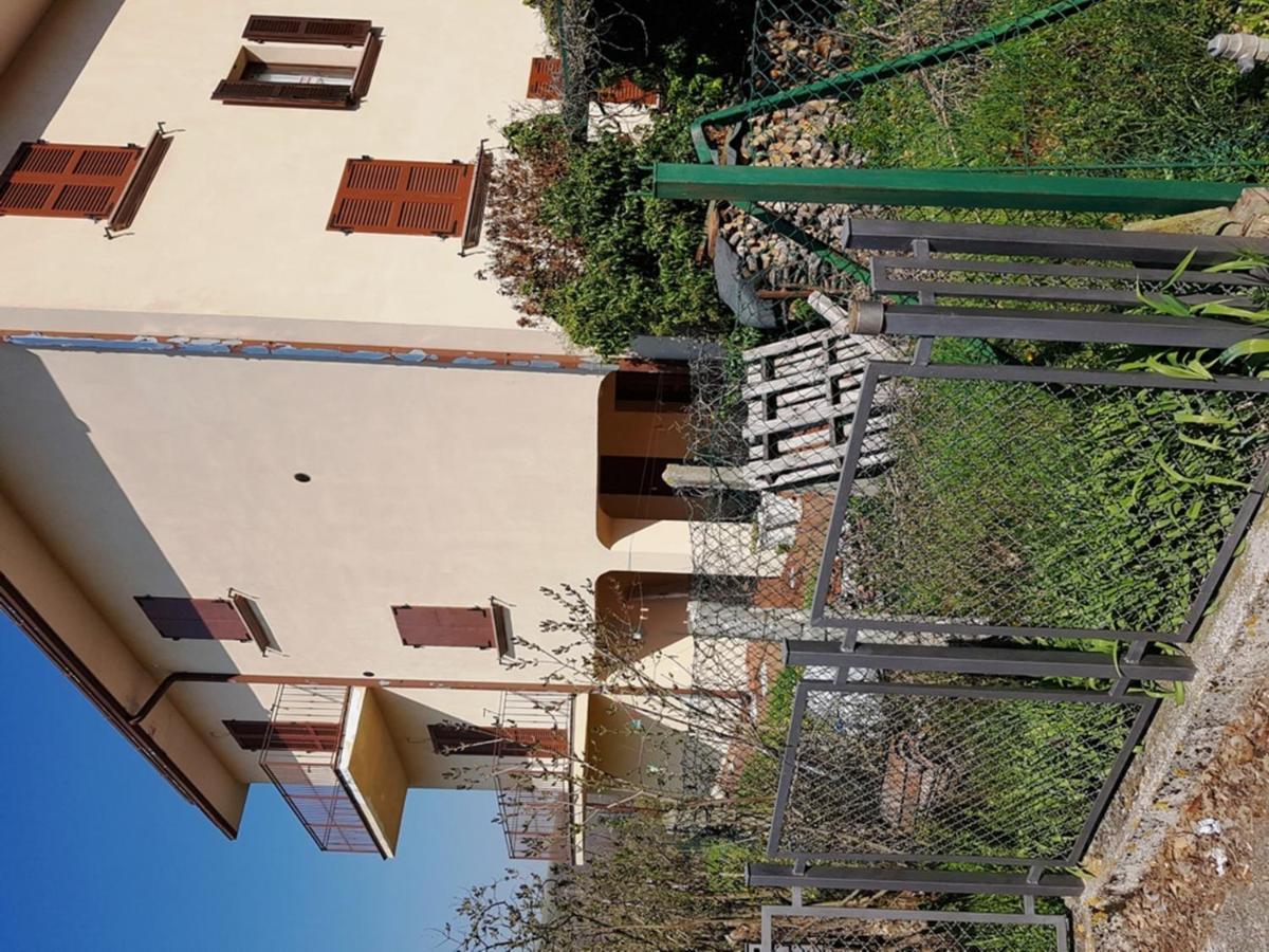 Mille Papaveri Rossi Casa Di Angela Serravalle di Chienti Exterior foto
