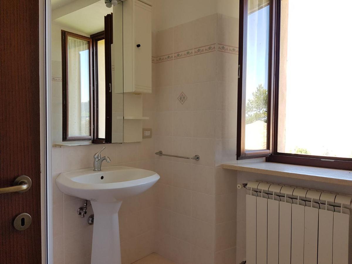 Mille Papaveri Rossi Casa Di Angela Serravalle di Chienti Exterior foto