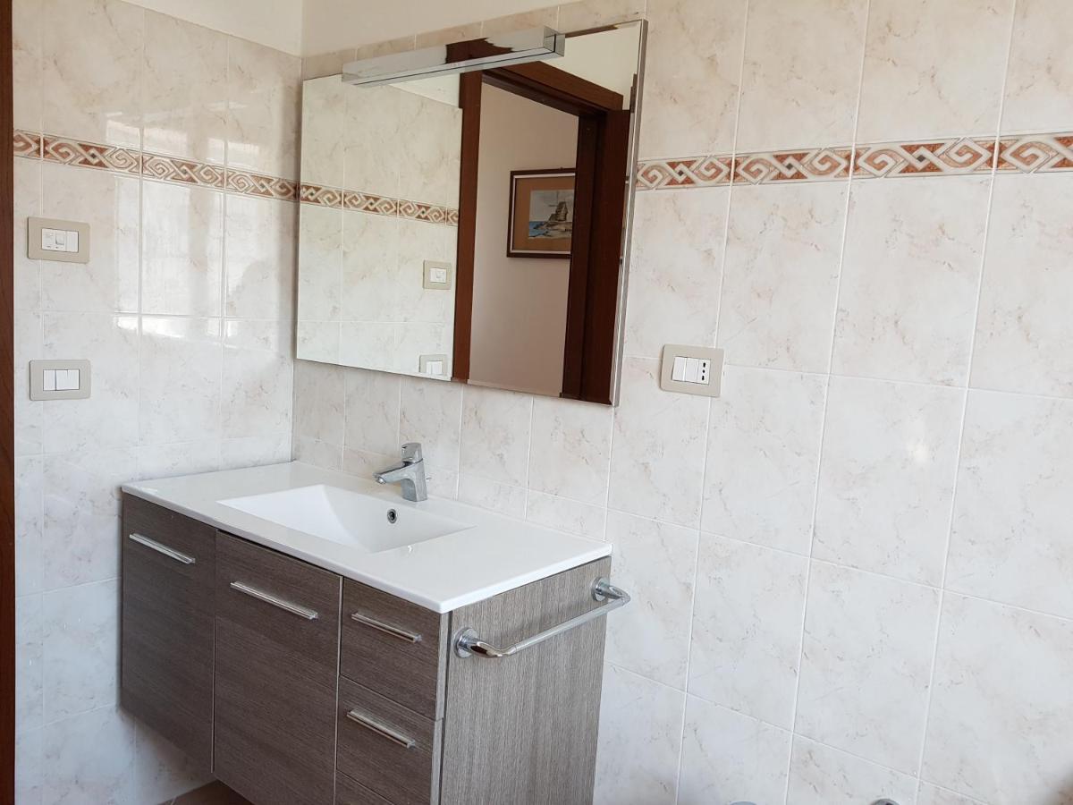 Mille Papaveri Rossi Casa Di Angela Serravalle di Chienti Exterior foto
