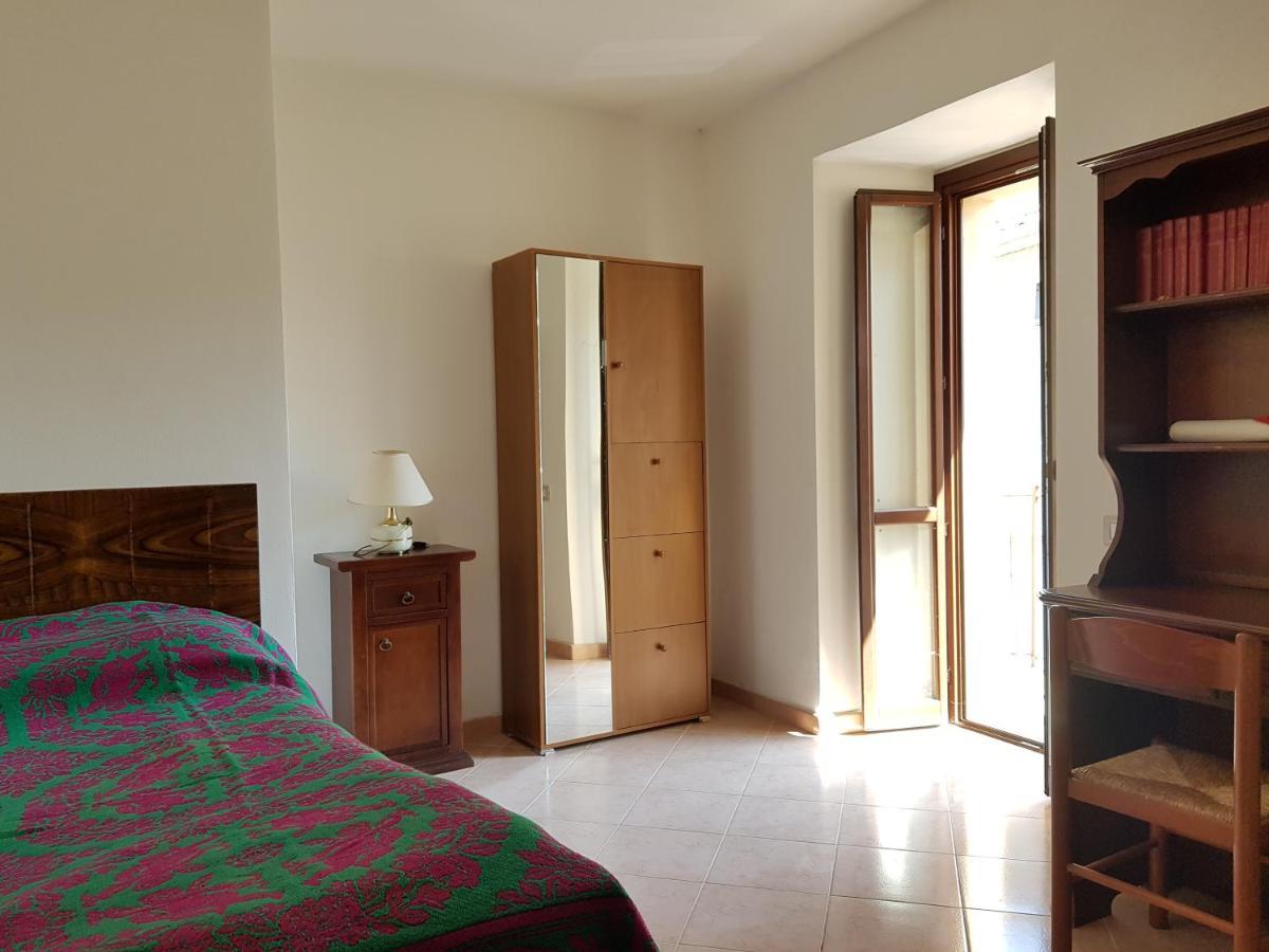 Mille Papaveri Rossi Casa Di Angela Serravalle di Chienti Exterior foto