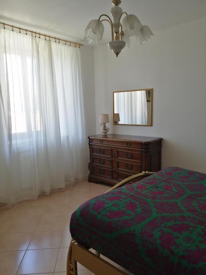 Mille Papaveri Rossi Casa Di Angela Serravalle di Chienti Exterior foto