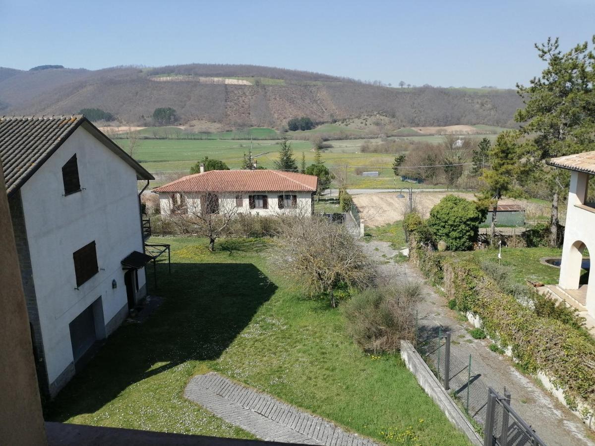 Mille Papaveri Rossi Casa Di Angela Serravalle di Chienti Exterior foto