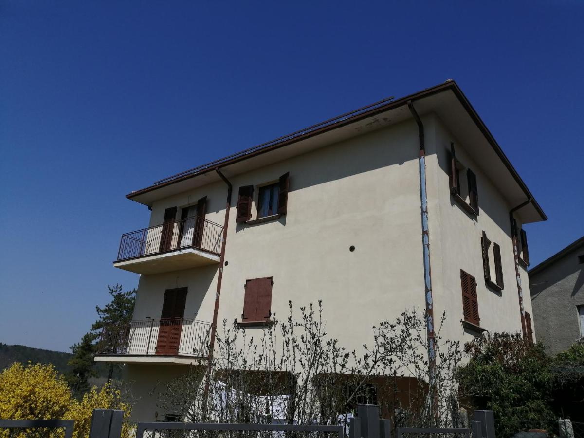 Mille Papaveri Rossi Casa Di Angela Serravalle di Chienti Exterior foto