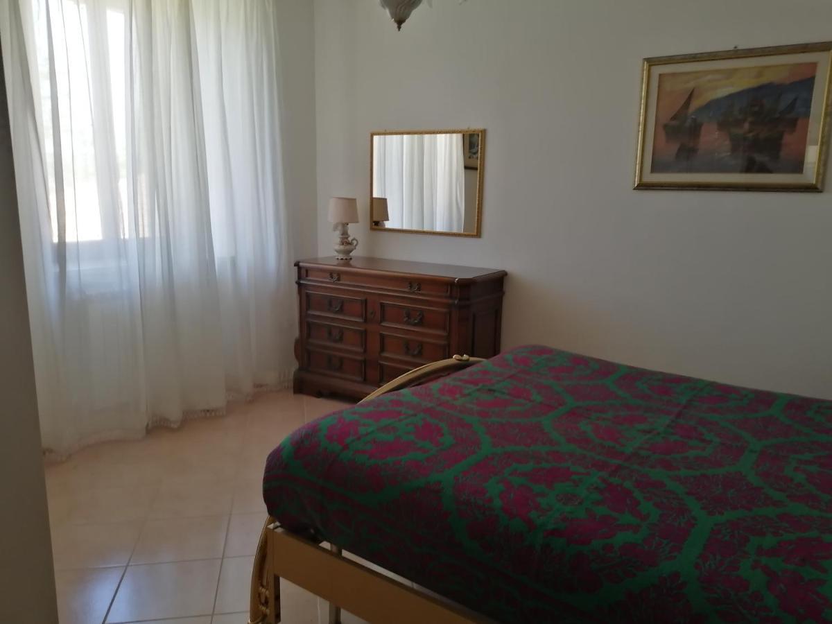 Mille Papaveri Rossi Casa Di Angela Serravalle di Chienti Exterior foto