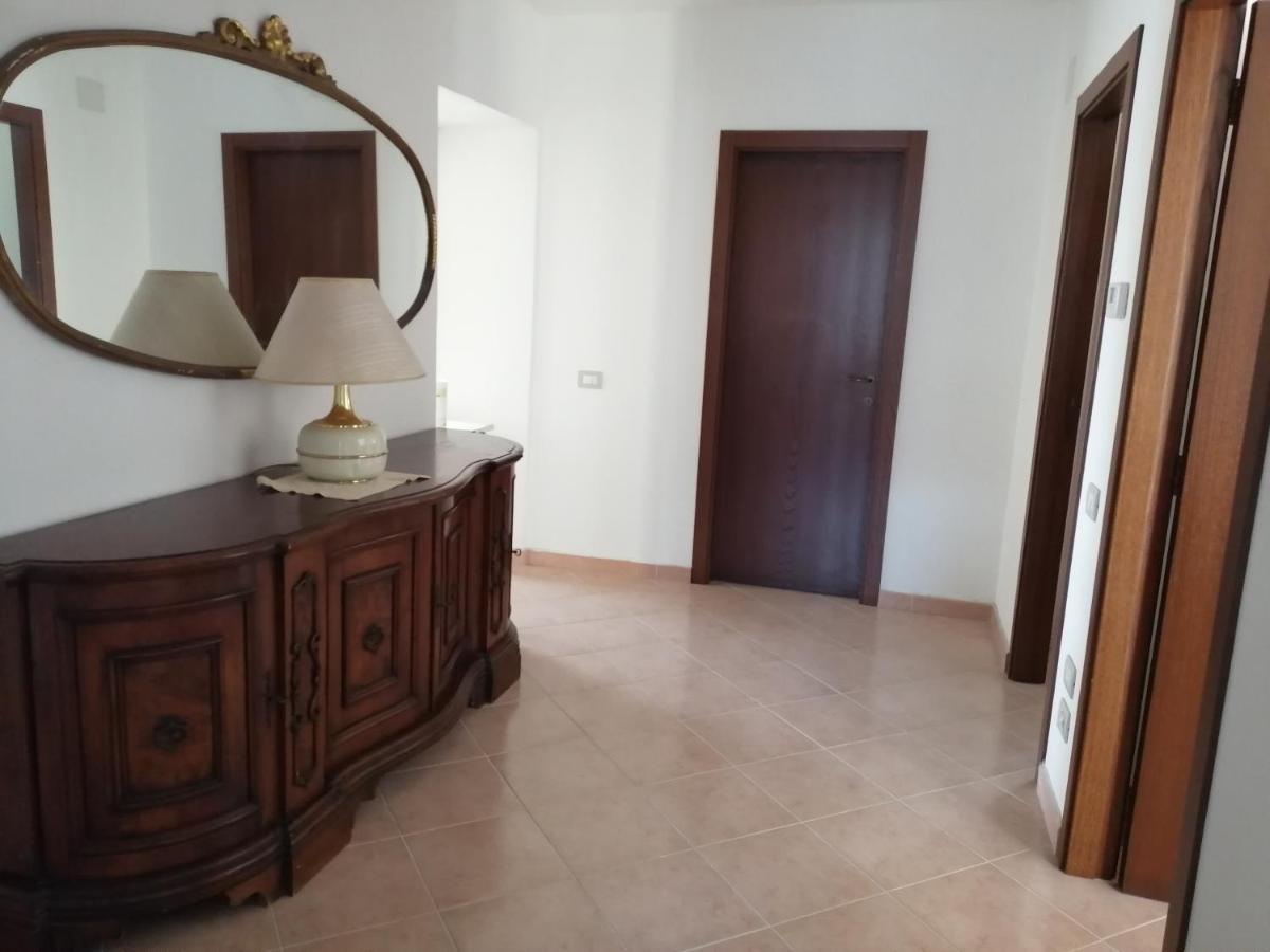 Mille Papaveri Rossi Casa Di Angela Serravalle di Chienti Exterior foto