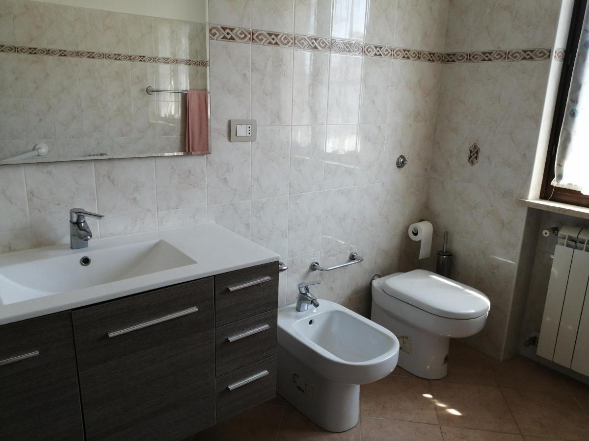 Mille Papaveri Rossi Casa Di Angela Serravalle di Chienti Exterior foto